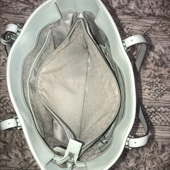 Michael Kors Bag - Picture 5 of 8